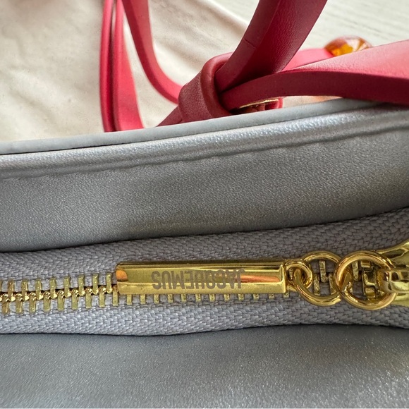 Jacquemus Le Bisou Perle Leather Silver Shoulder Bags - Picture 6 of 8